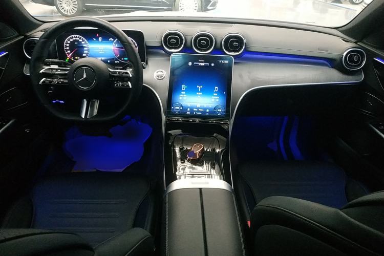 Used Mercedes-Benz C-Class 2022 Restyled C 200 L Sport Edition Center Console