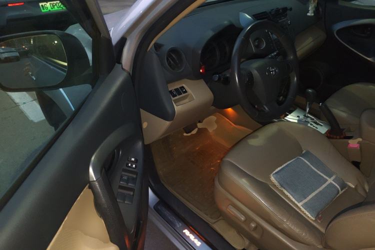 Used Toyota RAV4 2013 Special Edition 2.0L Automatic Elite
