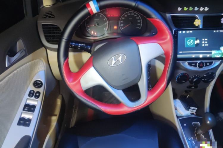 Used Hyundai Verna (older generation) 2010 Sedan 1.4L Automatic Comfort Model GS
