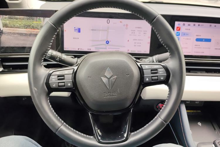 Used Lingxi L 2025 Model—Player No. 1 Plus Super Double-Up Optional Package