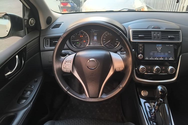 Used Nissan Tiida 2016 1.6L CVT Smart Drive Edition