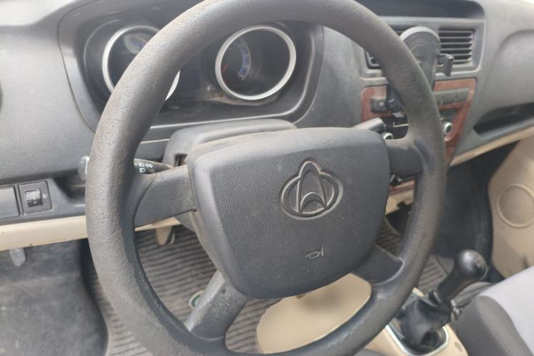 Used CHANGAN KAICHENG Ruixing M80 2018 1.5L Comfort Van Flat Roof Back-Hinged Doors 4G15S
