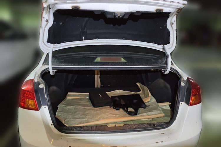 Used Buick Excelle 2011 1.6 LX-MT