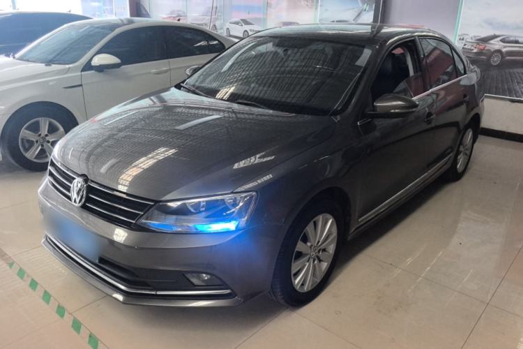 Used Volkswagen Sagitar 2017 1.6L Manual Comfort Model