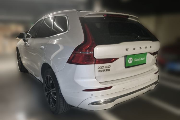 Used Volvo XC60 2022 B5 4x4 Smart Luxury Edition
