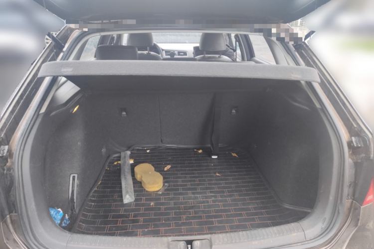 Used Volkswagen Gran Lavida 2013 1.6L Automatic Comfort Model
