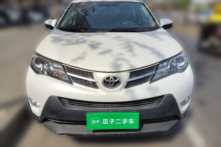 Used Toyota RAV4 2015 2.0L CVT Two-Wheel Drive Fashion Edition
