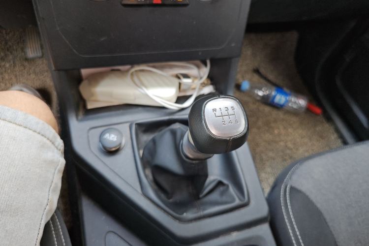Used Wuling Hongguang PLUS 2019 1.5T Manual Comfort Version 7 Seats
