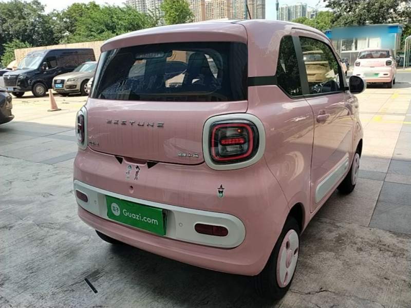 Used Bestune Pony 2025 222km Range Linglong Horse — 6