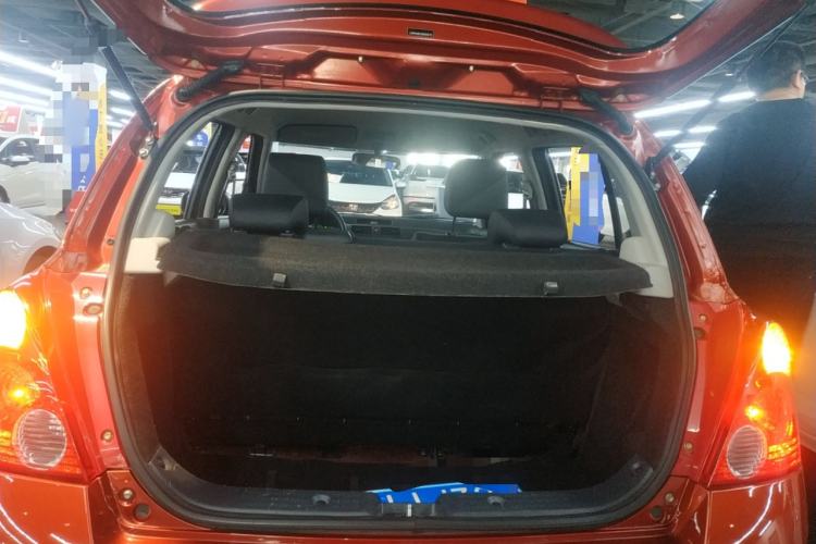 Used Suzuki Swift 2014 1.5L Automatic Fashion Edition Trunk