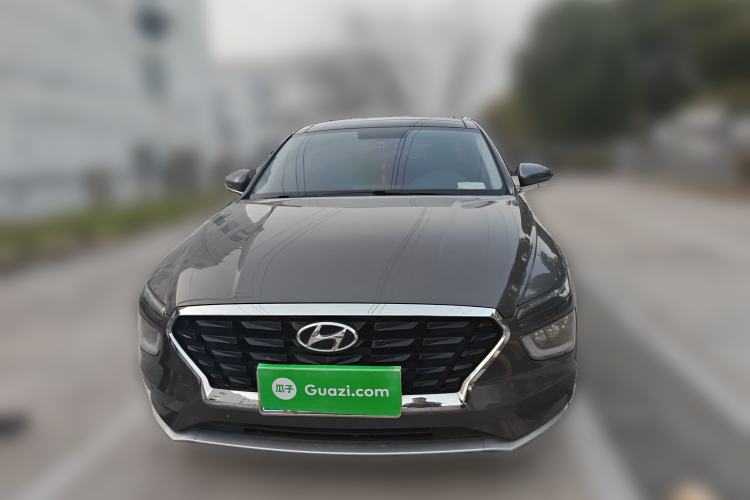 Used Hyundai Mistra 2021 1.8L CVT GLX Elite Edition Front