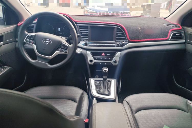 Used Hyundai Elantra (6th Generation / Lingdong) 2016 1.6L Automatic ZhiXuan · Luxury Version