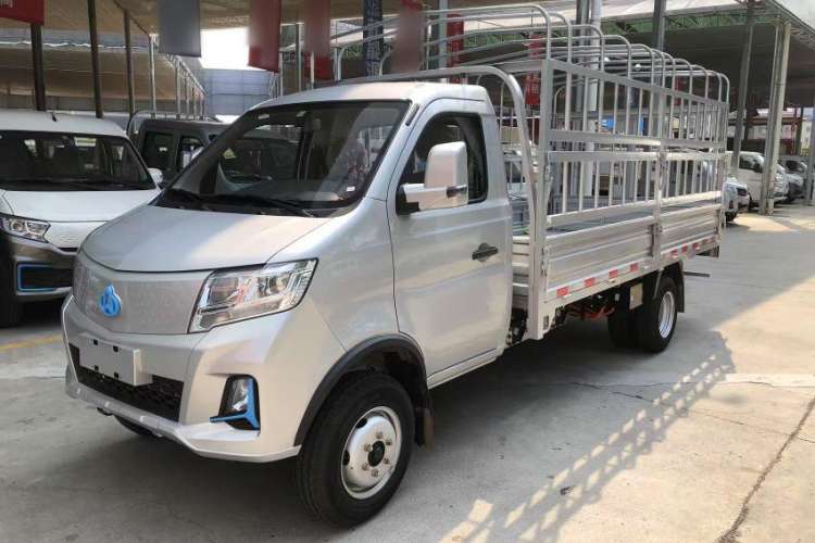 Used Kuayue Wang X3 EV 2024 PLUS EV Flatbed Zhonghang 3.8m Comfort Edition