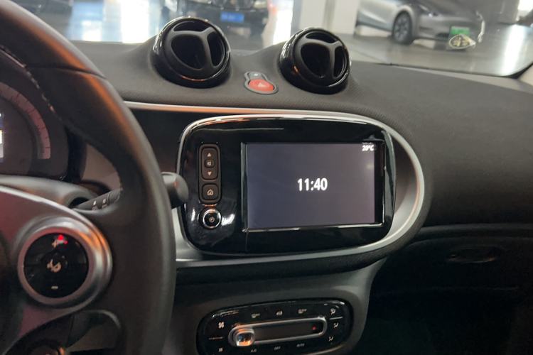 Used smart fortwo 2018 0.9T 66kW Hardtop Pioneer Edition China V Emission Standard