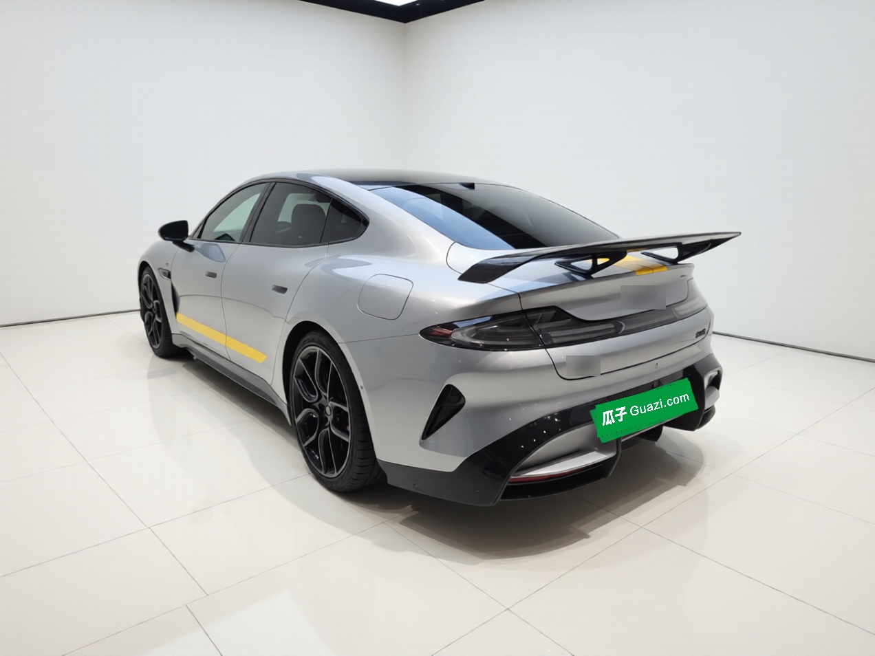 Xiaomi Auto SU7 Ultra 2025 Ultra Model — снимка 4