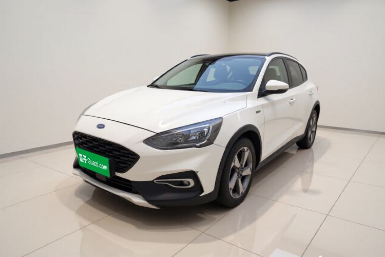 Used Ford Focus Active 2020 EcoBoost 180 Automatic Trendy Model Guazi used car, China used car export, Used car for sale, Used  cars, Cheapest cars for sale