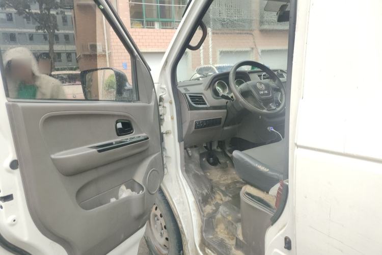 Used Dongfeng Yufeng EM26 2023 High-End Model 41.86 kWh CATL Interior 3