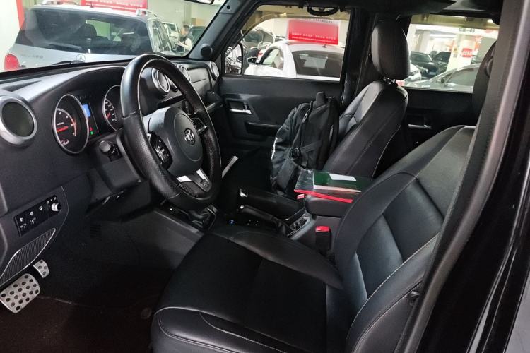 Used BAIC Off-Road BJ40 2016 40L 2.3T Automatic All-Wheel Drive Premium Edition
