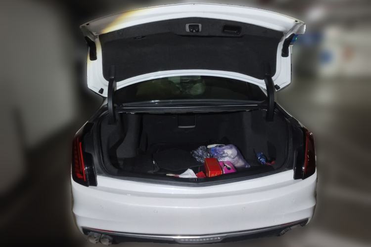 Used Cadillac CT6 2022 28T Luxury Edition Trunk