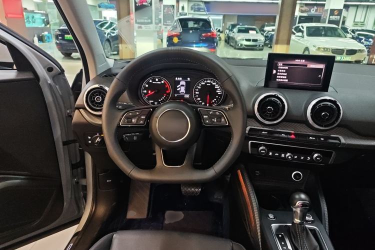 Used Audi Q2L 2022 35 TFSI Fashion Dynamic Model
