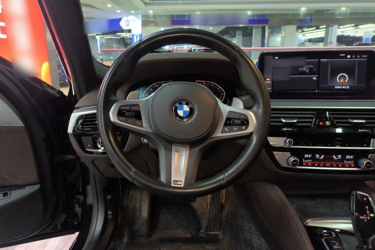 Used BMW 5 Series 2021 530Li Luxury Edition M Sport Package
