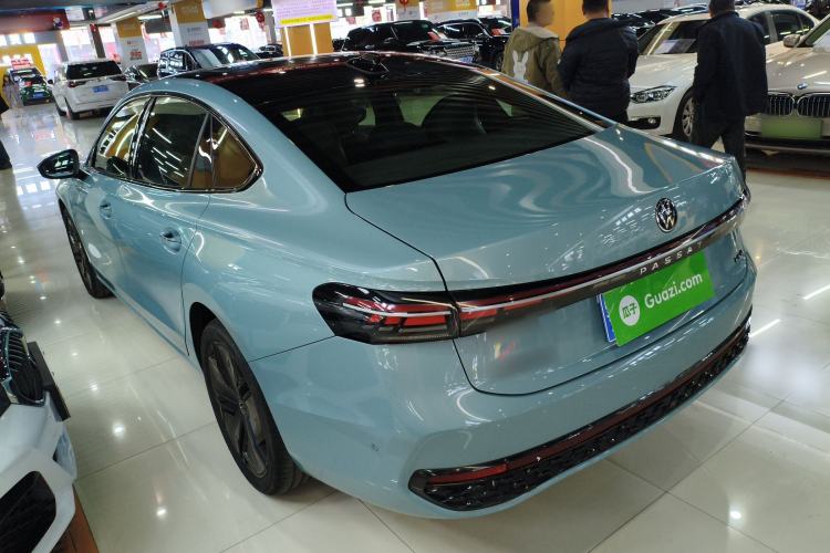 Used Volkswagen Passat 2025 Pro 380TSI Starry Dragon Luxury Edition
