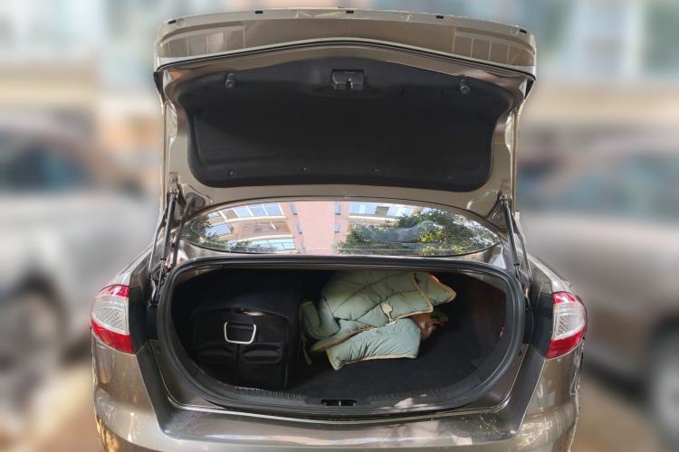 Used Ford Mondeo 2011 2.0L GTDi 200 Fashion Edition Trunk