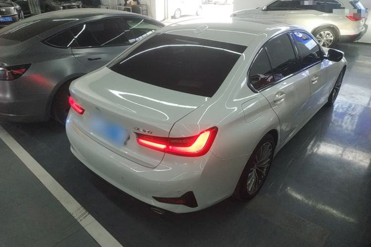 Used BMW 3 Series 2020 320i Sport Package
