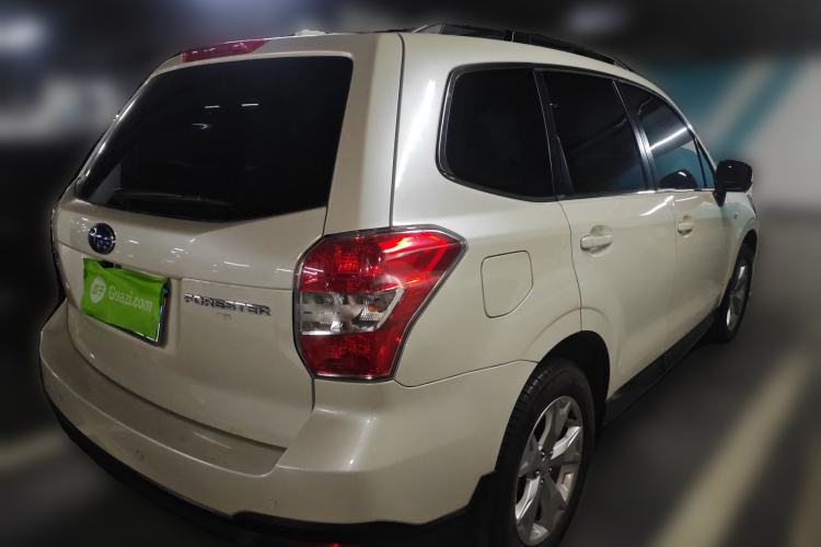 Used Subaru Forester 2014 2.0i Automatic Luxury Edition
