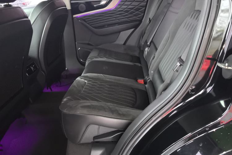 Used Hongqi HS5 2022 Revised Version 2.0T Smart Connect Flagship Edition