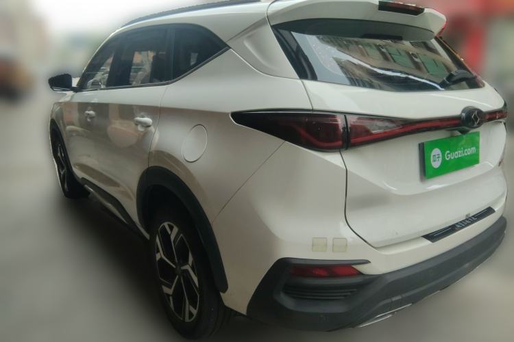 Used SOL X8 2021 300T DCT Leading Smart Connectivity Version 6 Seats Rear Left 45 Deg