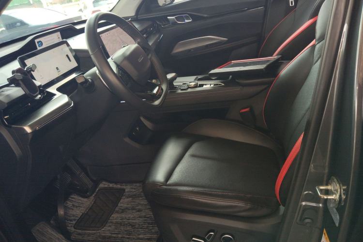 Used CHANGAN OSHAN Z6 2022 Blue Whale 1.5T DCT Smart Edition Left Front Seat