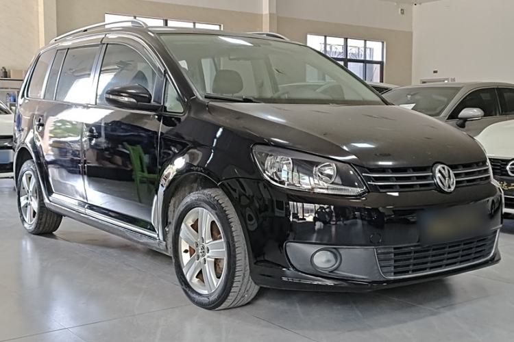 Used Volkswagen Touran 2015 1.4T DSG Comfort Edition 5 Seats