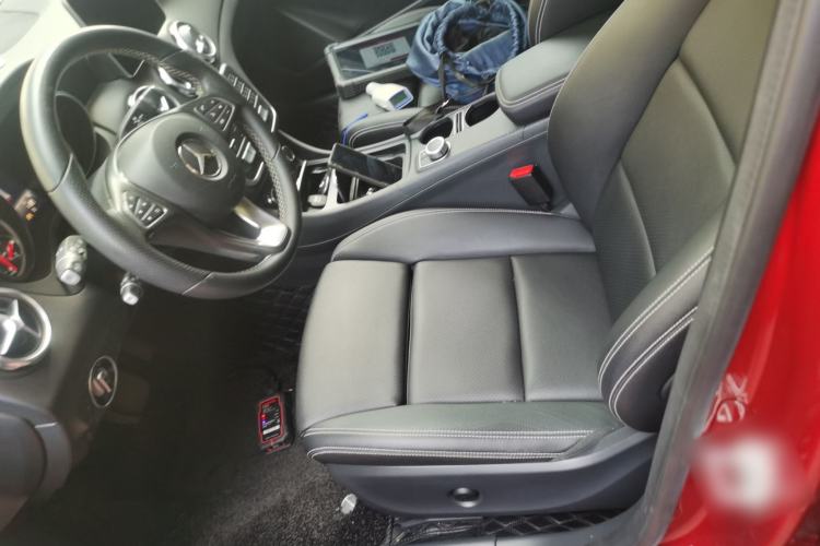 Used Mercedes-Benz GLA 2017 GLA 200 Fashion Model
