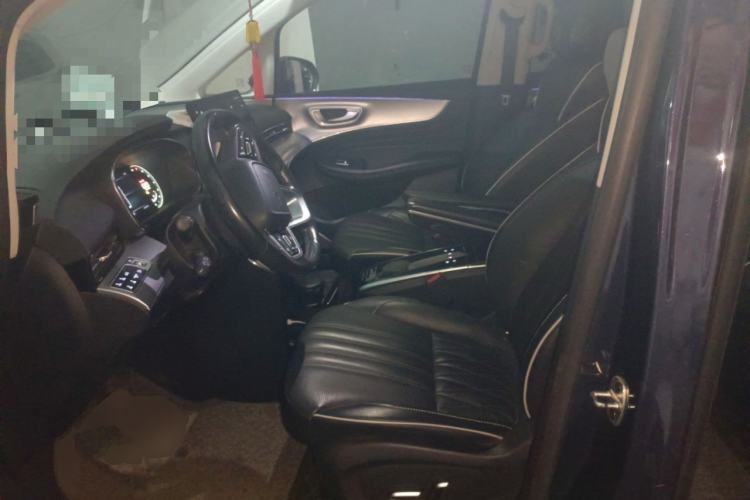 Used Roewe iMAX8 2021 400TGI Supreme Series Prestige Edition
