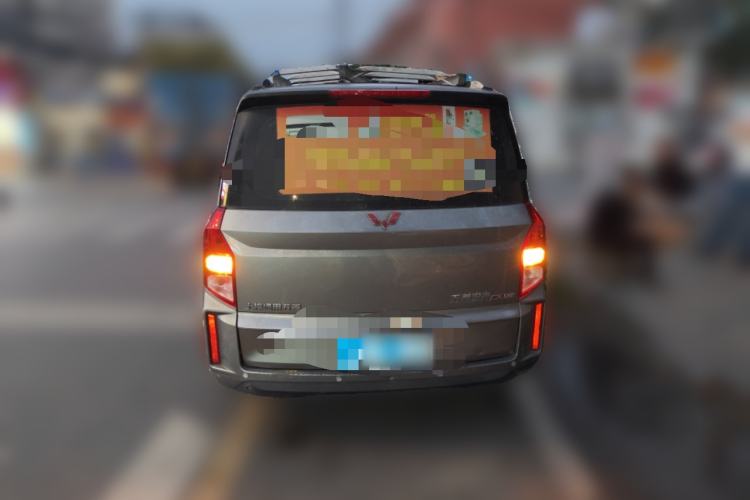 Used Wuling Hongguang PLUS 2020 1.5L Manual Standard Edition 5 Seats