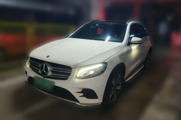 Used Mercedes-Benz GLC 2017 GLC 260 4MATIC Luxury Model Guazi used car, China used car export, Used car for sale, Used cars, Cheapest cars for sale