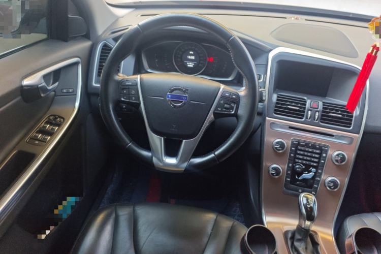 Used Volvo XC60 2016 T5 Smart Upgrade Model