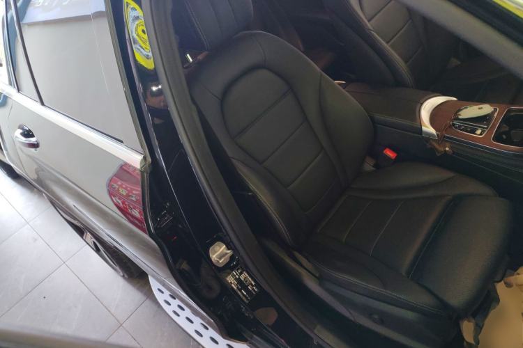 Used Mercedes-Benz GLC 2020 GLC 300 L 4MATIC Luxury Model
