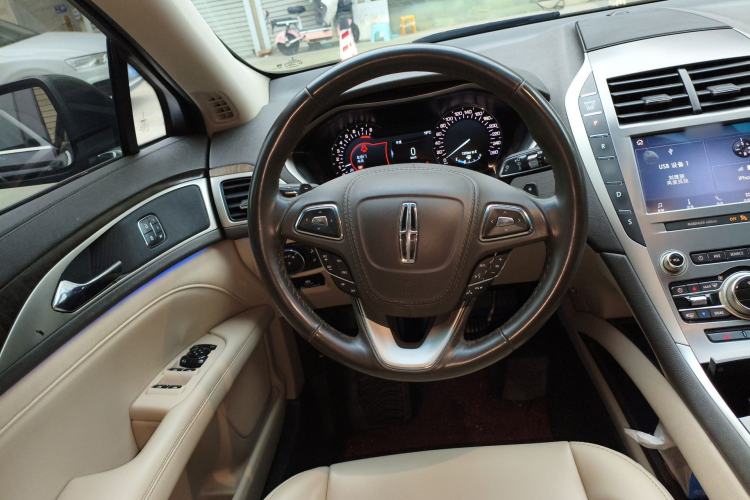 Used Lincoln MKZ 2019 2.0T Luxury Edition China VI
