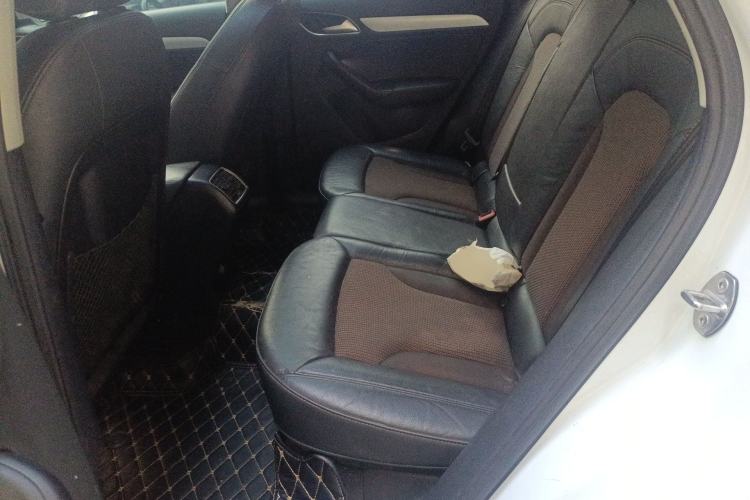 Used Audi Q3 2017 30 TFSI Fashion Model Interior 4