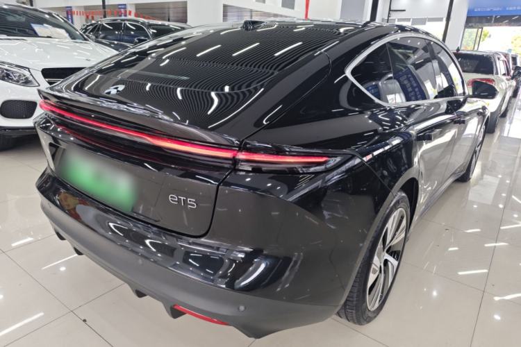 Used Nio ET5 2022 75 kWh
