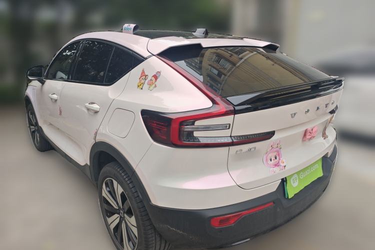 Used Volvo C40 2022 Long-Range PRO Version Rear Left 45 Deg