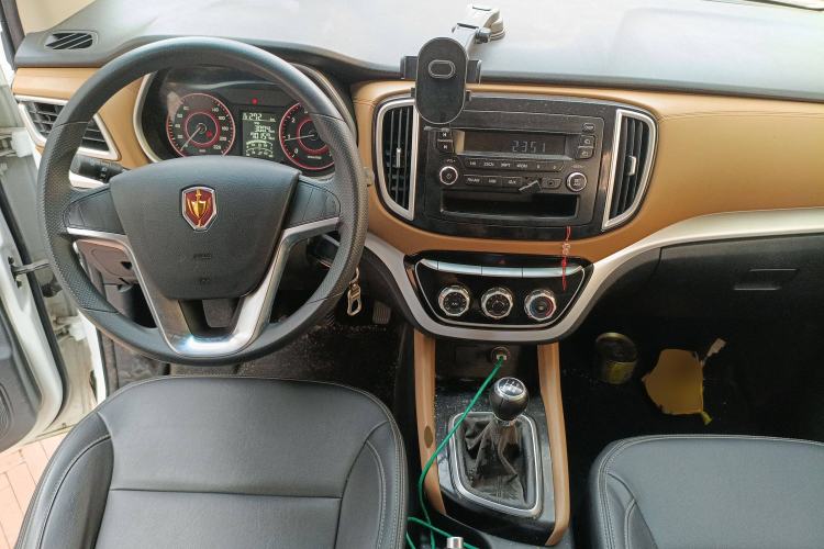 Used Jinbei F50 2017 1.6L Manual Comfort Model
