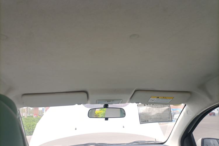 Used CHANGAN Benni E-Star 2022 Qingxin Edition Colorful Model Lithium-NMC Headliner