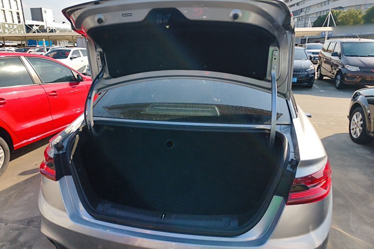 Used Geometry A 2022 Pro 600KM Red Apple Plus
