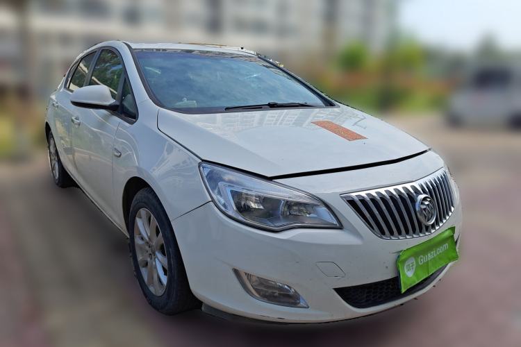 Used Buick GT 2012 XT 1.6L Automatic Fashion Edition Front Right 45 Deg