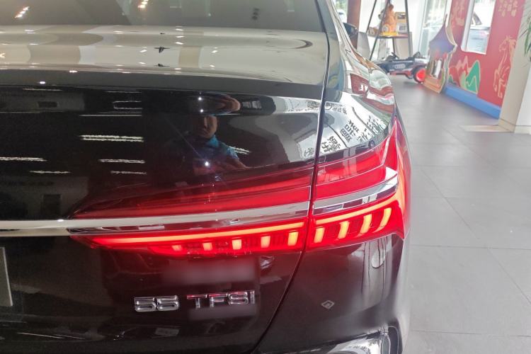 Used Audi A6L 2022 55 TFSI quattro Prestige Elegant Edition Right Rear Taillight