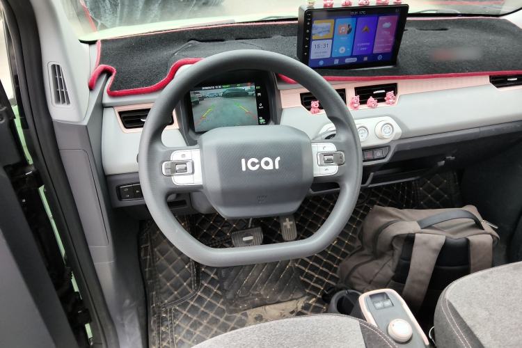 Used Chery QQ Ice Cream 2022 170km Sundae Phosphate Lithium-Ion