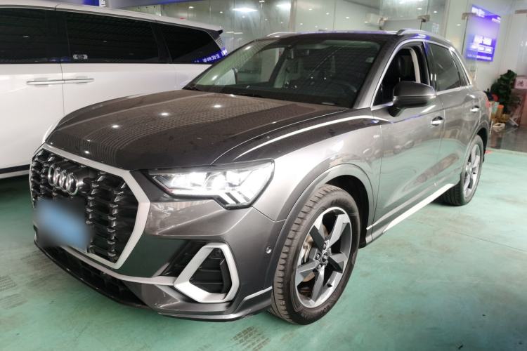 Used Audi Q3 2022 35 TFSI Fashion Dynamic Model